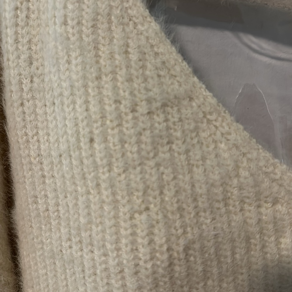 Sweater - Picture 2 of 5